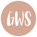Outlet logo